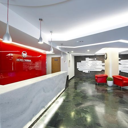 Hotel Taiwan Changhua ภายนอก รูปภาพ